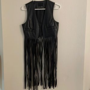 Black leather vest with tassels. Size small